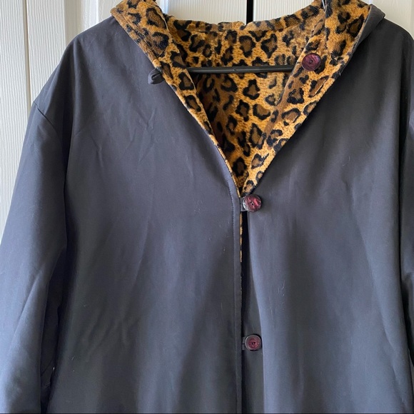 GRAFF Reversible Coat - Picture 6 of 11